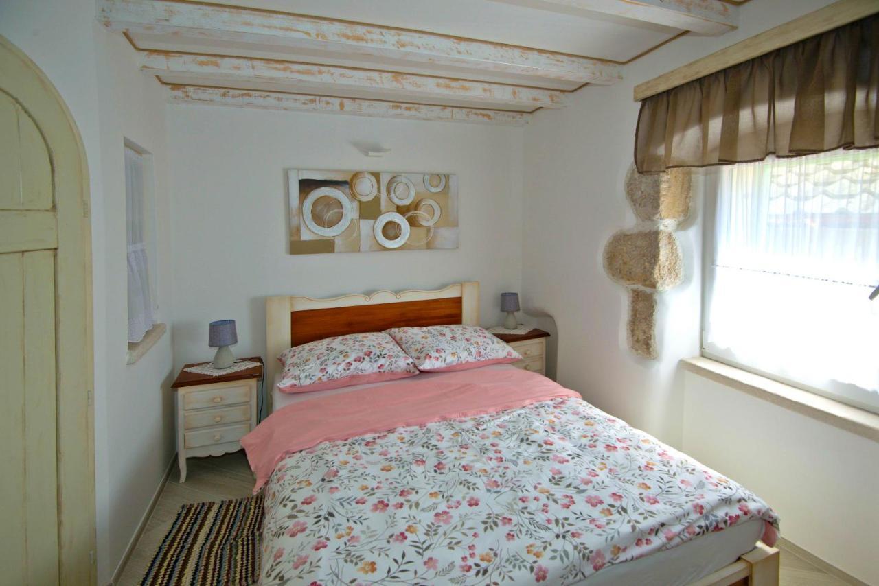 Apartment Sanjin With Sea View Baška Exterior foto