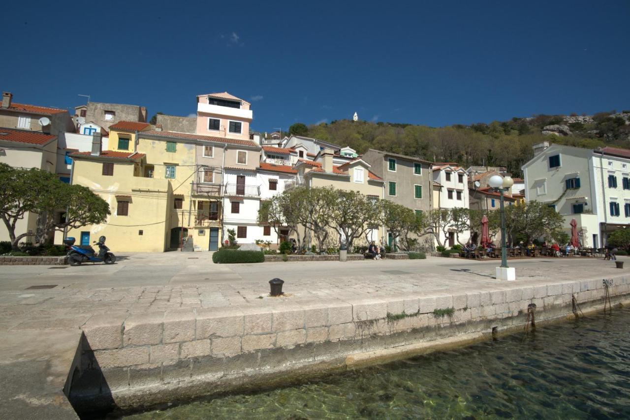 Apartment Sanjin With Sea View Baška Exterior foto